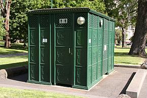 immer gab es kostenlose und saubere Toiletten